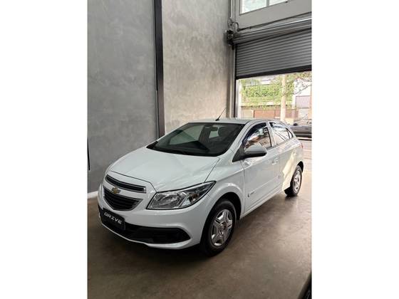 CHEVROLET ONIX 1.0 MPFI LT 8V FLEX 4P MANUAL CHEVROLET ONIX 1.0 MPFI LT 8V FLEX 4P MANUAL